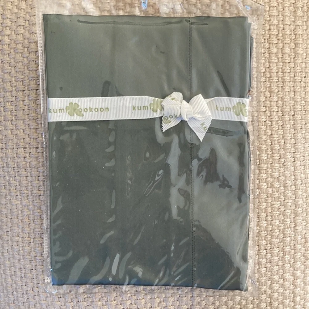 Kumi Kookoon Silk Pillow Sham 14 x 19” NWT